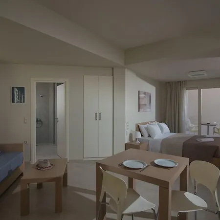 Ourania Appart hôtel 3*