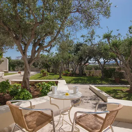 Ourania Appart hôtel 3*