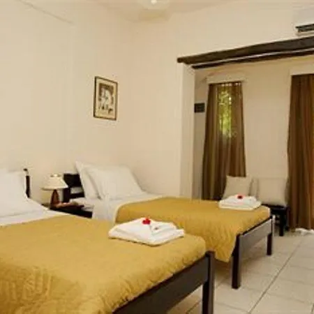Ourania Appart hôtel 3*